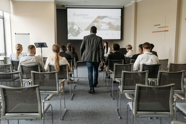 Les pièges fréquents en gestion des ressources humaines et leurs solutions efficaces